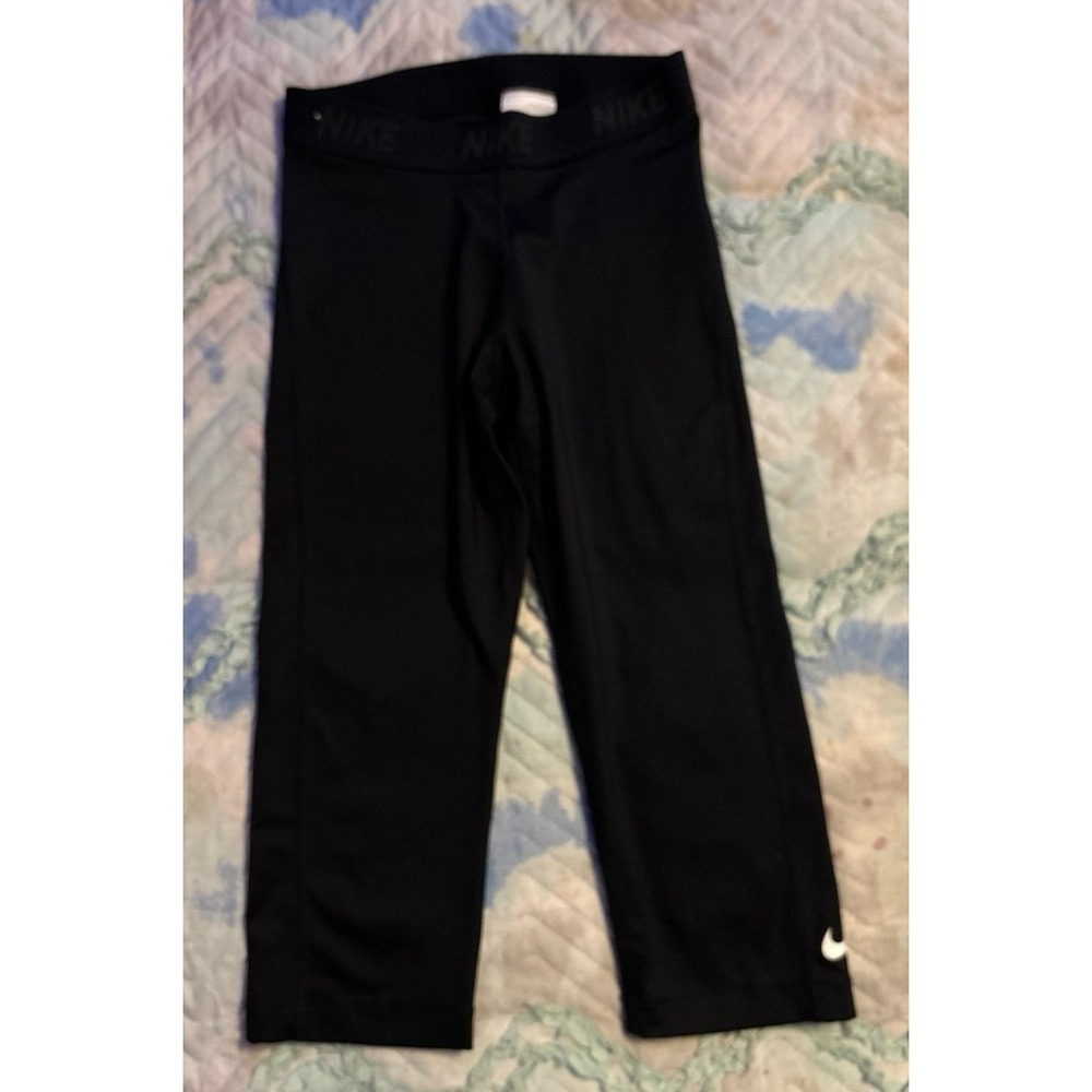 Nike Dri-FIT Women's Black Cropped Baselayer Active Leggings, Small